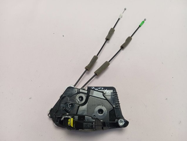 Zamek drzwi przednich lewych Toyota 69040K0041 cena, od 88,53 USD
