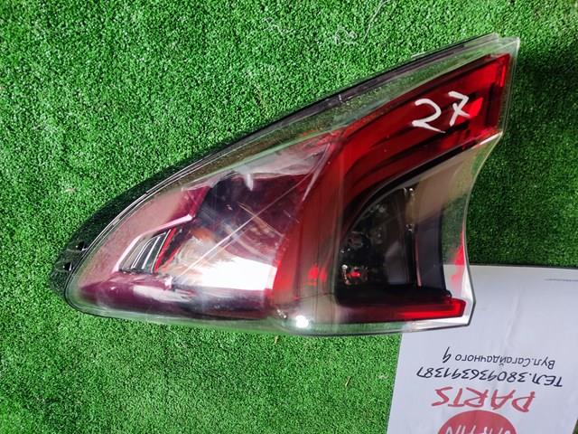 81550F4031 Toyota Lampa zespolona tylna prawa zewnętrzna