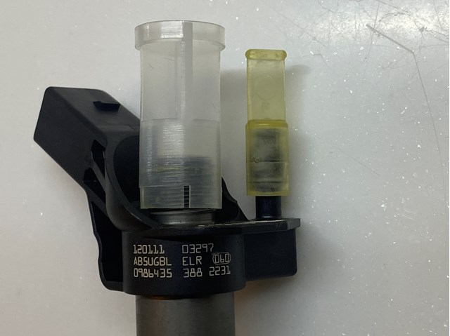 Wtryskiwacz paliwa VAG 059130277BB cena, od 257,35 USD