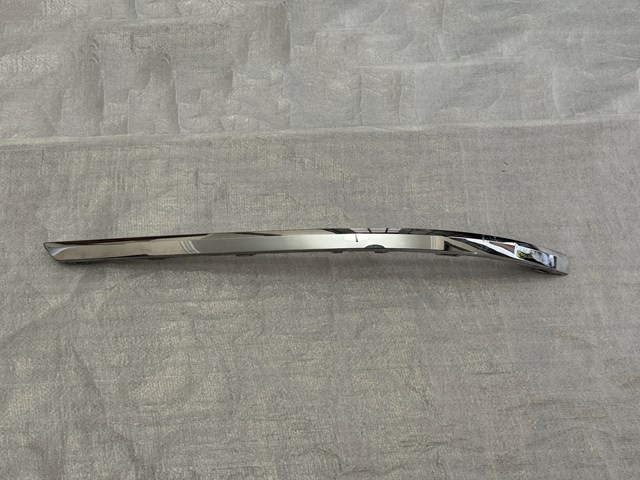 Listwa ochronna zderzaka tylnego prawa 5618534602ZZ VAG