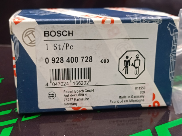 Zawór regulacji ciśnienia (zawór redukcyjny pompy wtryskowej) System Common-Rail Bosch 928400728 cena, od 120,45 USD