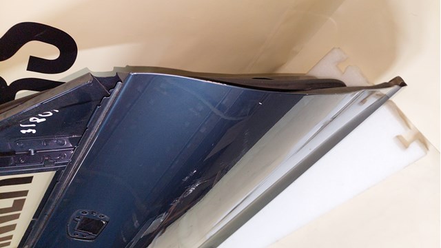 Drzwi przednie prawe 32228849 Volvo