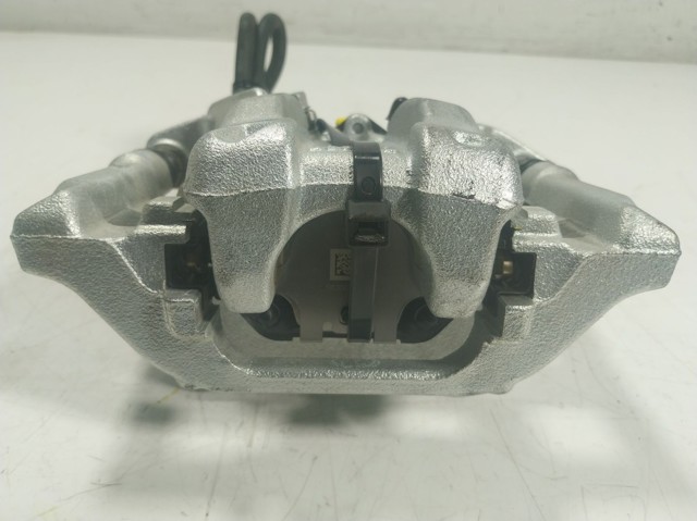 Zacisk hamulcowy tylny lewy Toyota Yaris CROSS SUV (MXP) (2020 - 2026) cena, od 261,73 USD