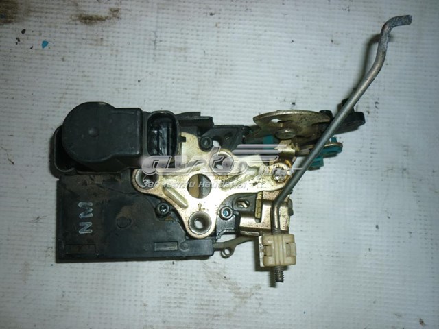 Do koszyka 96305420 General Motors Zamek drzwi tylnych prawych