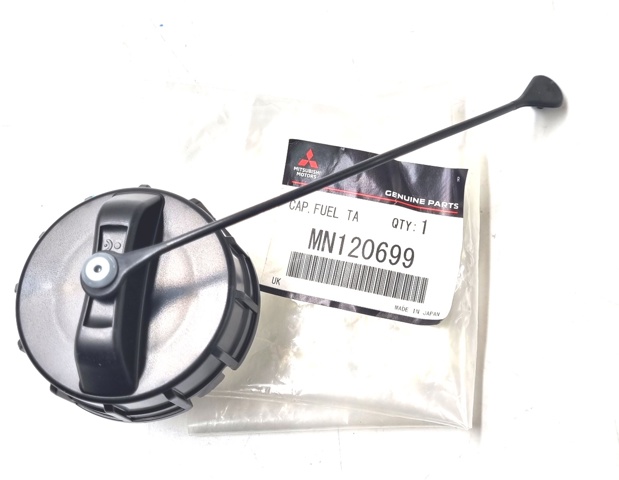 Korek wlewu paliwa do Mitsubishi Outlander II XL CWW