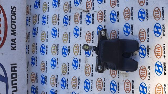 Zamek klapy bagażnika (3/5 drzwi tylnych) KIA Rio II sedana (JB) (2005 - 2011) cena, od 27,62 USD