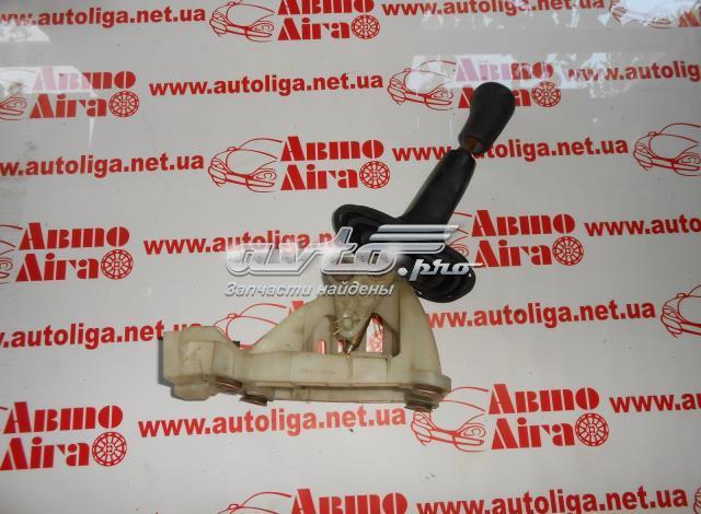 Do koszyka Mechanizm zmiany biegów (cięgno) Toyota Corolla  E15