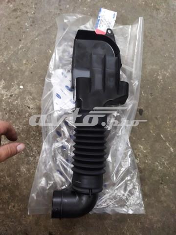 Wlot powietrza do filtra powietrza do Ford Fusion  JU