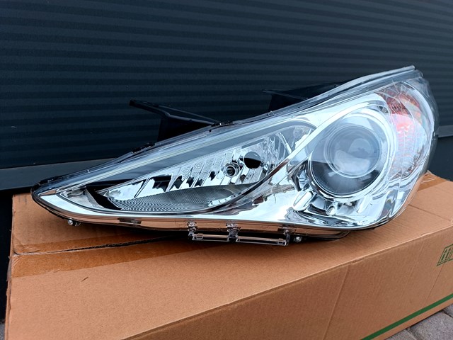 Do koszyka FP3230R1E Depo/Loro/Abakus Reflektor lewy