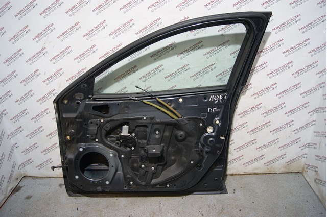 Drzwi przednie prawe Mazda 3 sedana (BM, BN) (2013 - 2019) cena, od 285,10 USD