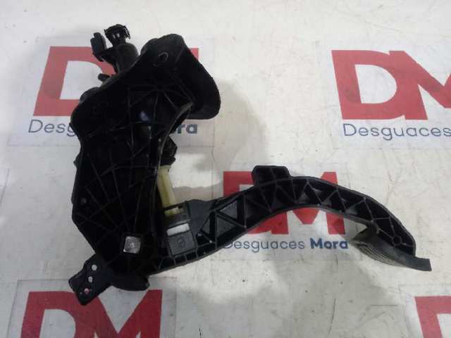 Pedał sprzęgła 9676728880 Peugeot/Citroen