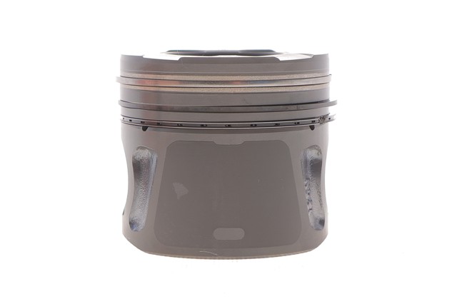 130035001800 NE/NPR Tłok, komplet do jednego cylindru, STD