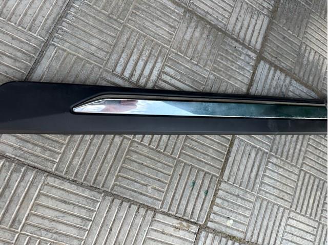 Listwa ochronna drzwi tylnych lewych dolna Nissan/Infiniti 828776FR0A cena, od 50,72 USD