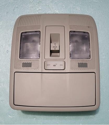 KD4569971 Mazda Lampka oświetlenia kabiny
