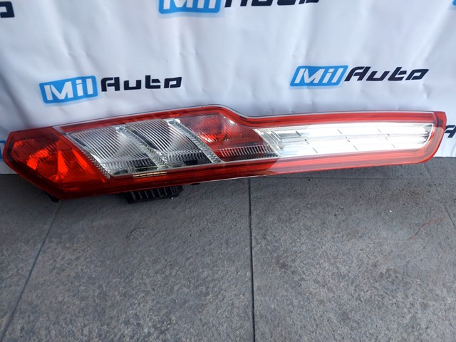 Do koszyka BK2113404AJ Ford Lampa zespolona tylna prawa