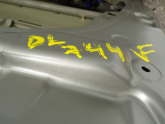 Drzwi tylne prawe do KIA Carens III 