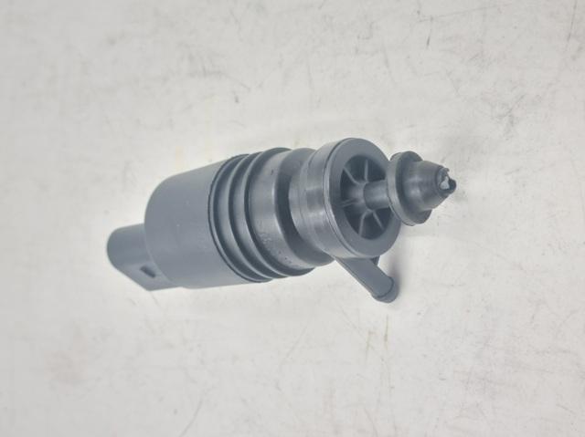 Q3750021 Q-fix Pompka spryskiwacza szyby przedniej
