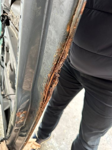 Do koszyka Drzwi tylne (bagażnika 3/5) Volkswagen Transporter T5 7HB, 7HJ, 7EB, 7EJ