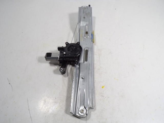 Mechanizm podnoszenia szyby drzwi przednich prawych Fiat Tipo EGEA sedana (356) (2015 - 2026) cena, od 91,20 USD