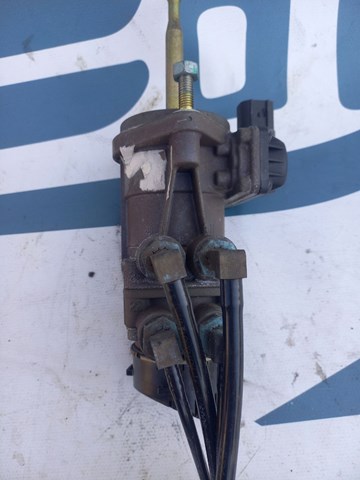 Zawór hamulcowy, pod pedałem (truck) MAN 81521306298 cena, od 275,82 USD