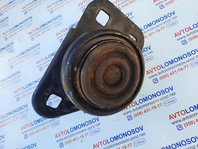 Poduszka (podpora) silnika prawa Daewoo Leganza 