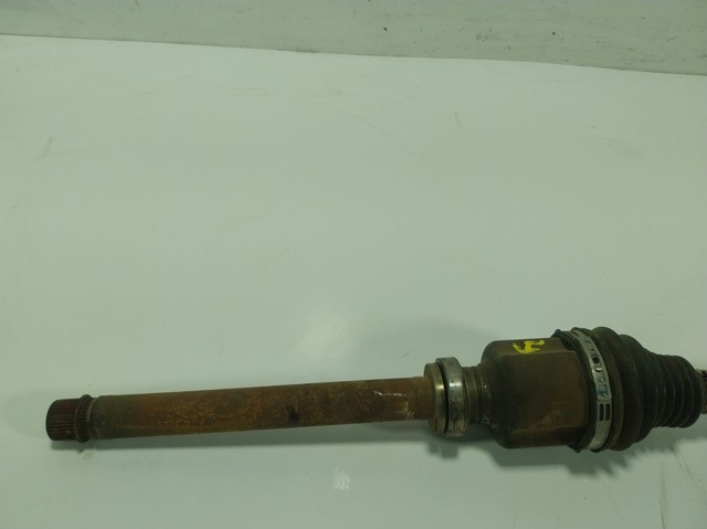 Półoś napędowa przednia prawa 9811933980 Peugeot/Citroen