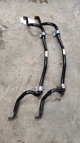 Stabilizator przedni 13346851 General Motors