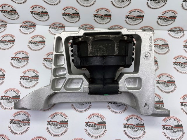 Poduszka (podpora) silnika prawa Volvo 31401666 cena, od 99,14 USD