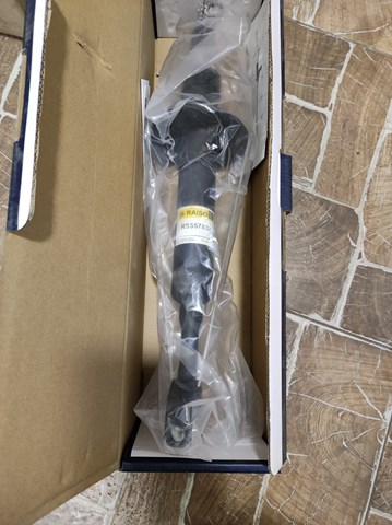 Amortyzator przedni Raiso RS557837 cena, od 46,31 USD