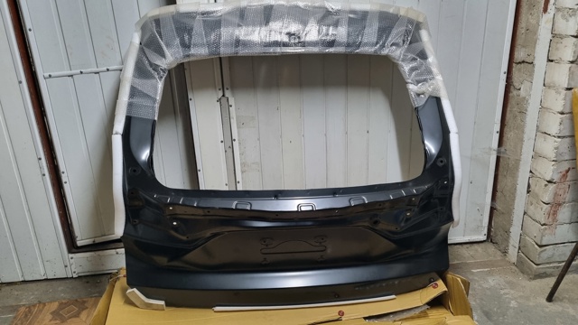 Drzwi tylne (bagażnika 3/5) Toyota 6700548A50 cena, od 1371,51 USD