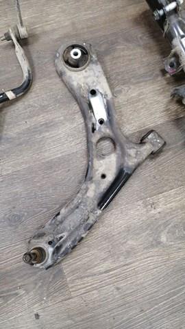 54501AA100 Hyundai/Kia Wahacz zawieszenia przedniego dolny prawy