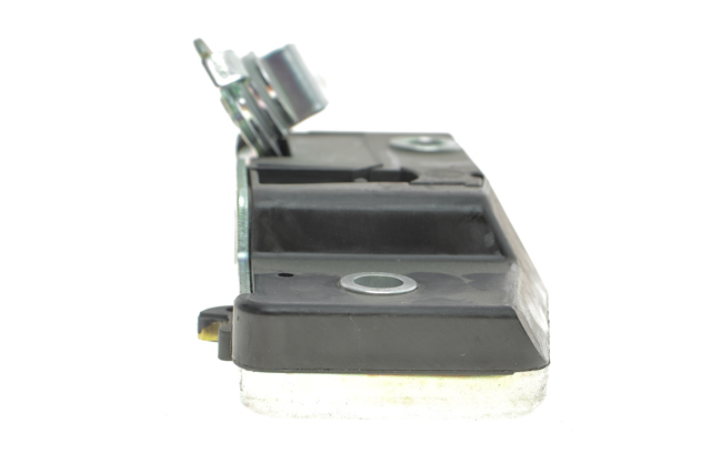 Zamek drzwi bocznych przesuwnych Autotechteile 3843033 cena, od 43,04 USD