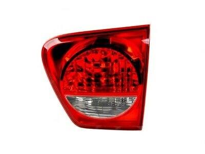 Lampa zespolona tylna prawa wewnętrzna Toyota 815800C030 cena, od 149,99 USD