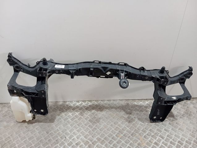 Osłona chłodnicy kompletna (panel mocowania reflektorów) 8201130847 Renault (RVI)