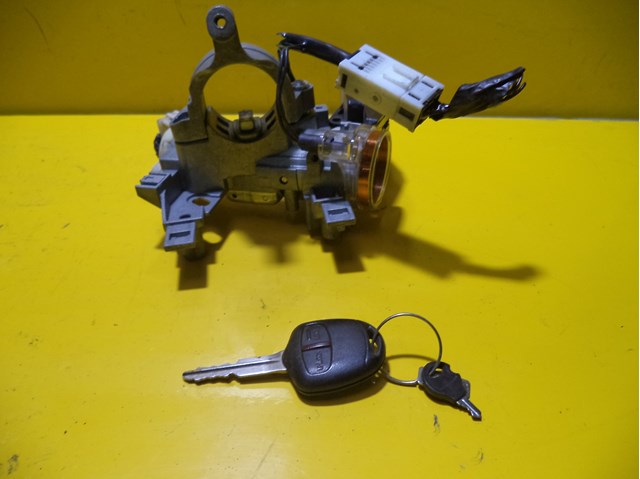  Stacyjka zapłonowa Mitsubishi Outlander 