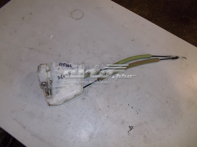 Do koszyka Zamek drzwi tylnych prawych Mazda 3  BL