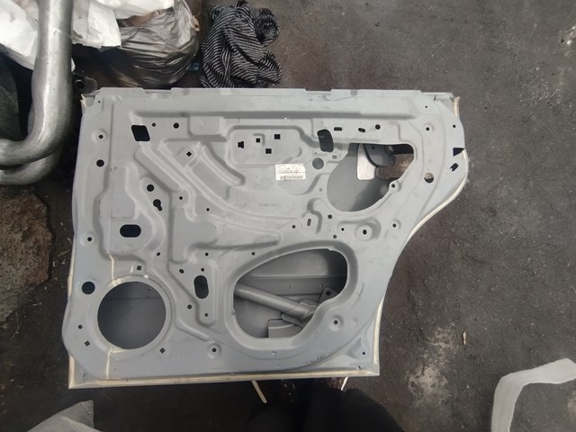 Drzwi tylne prawe do Subaru Legacy III BE, BH