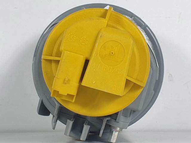 Lampa przeciwmgielna lewa/prawa 9648947780 Peugeot/Citroen