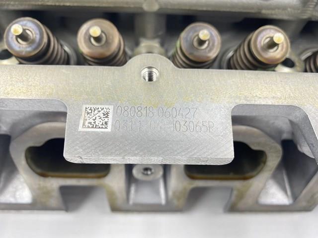 Do koszyka 04E103065P VAG Głowica cylindrów