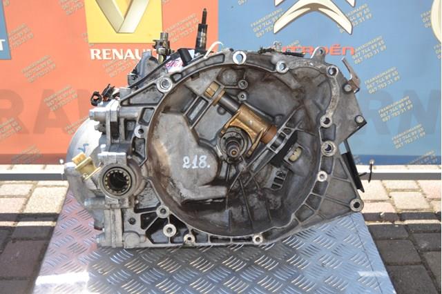  Mechaniczna skrzynia biegów w komplecie Peugeot 806 