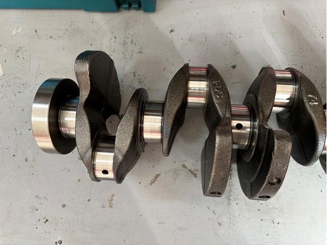 Wał korbowy silnika BMW 11212212762 cena, od 1593,40 USD