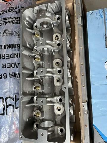 7701472681 Renault (RVI) Śruba głowicy cylindrów