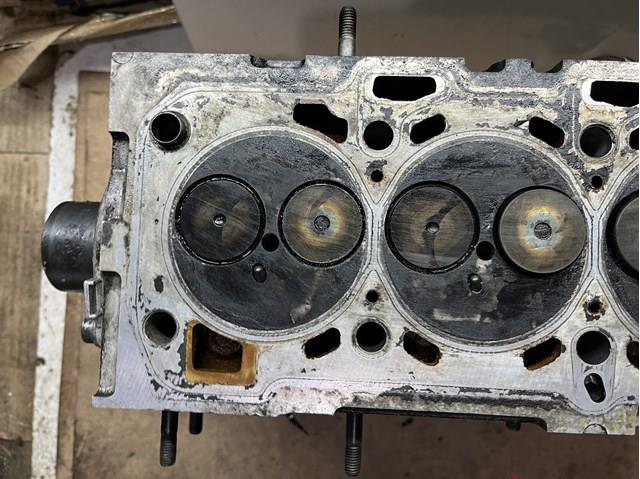 Do koszyka Głowica cylindrów Opel Signum  