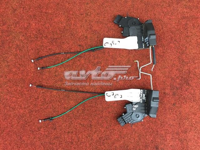  Zamek drzwi przednich lewych KIA Magentis 2