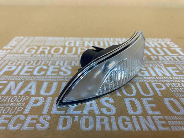 Kierunkowskaz prawy 6039207E Polcar