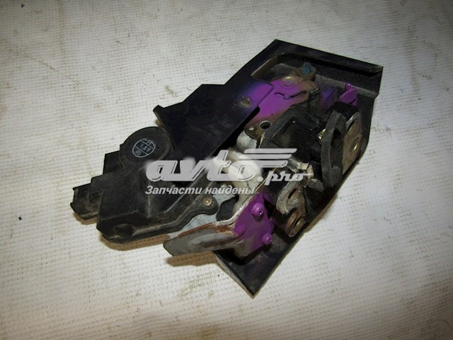 Zamek drzwi tylnych prawych KIA Rio I hatchback (DC) (2000 - 2006) cena, od 73,50 USD