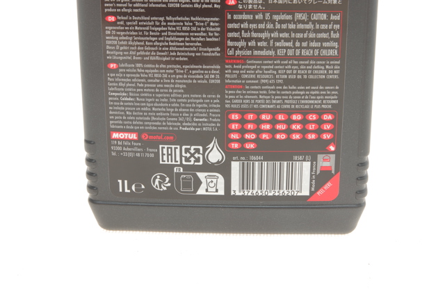 Olej do silnika Motul 867411 cena, od 20,71 USD