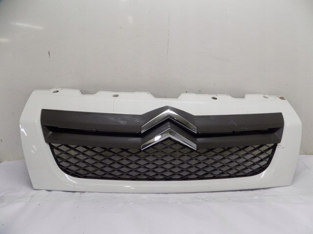1308069070 Peugeot/Citroen Atrapa chłodnicy