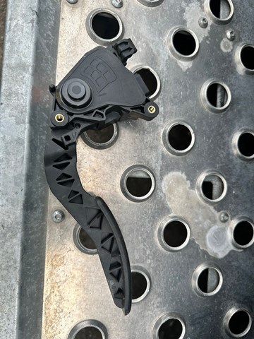 Pedał przyspieszenia (gazu) Renault Megane III kombi (KZ0, KZ1) (2008 - 2016) cena, od 87,18 USD