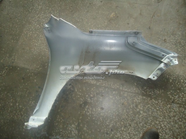 Błotnik przedni lewy Lexus LX 570